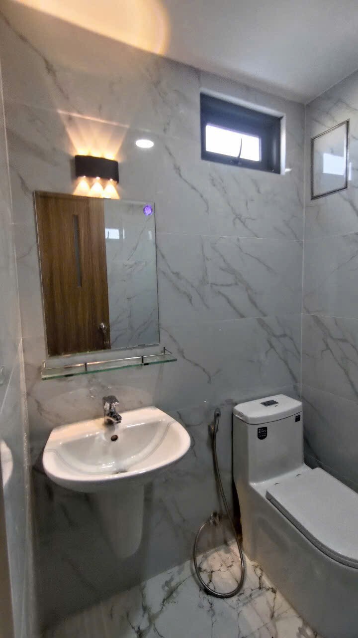 Căn hộ dịch vụ đầy đủ nội thất gần sân bay Tân Sơn Nhất-4