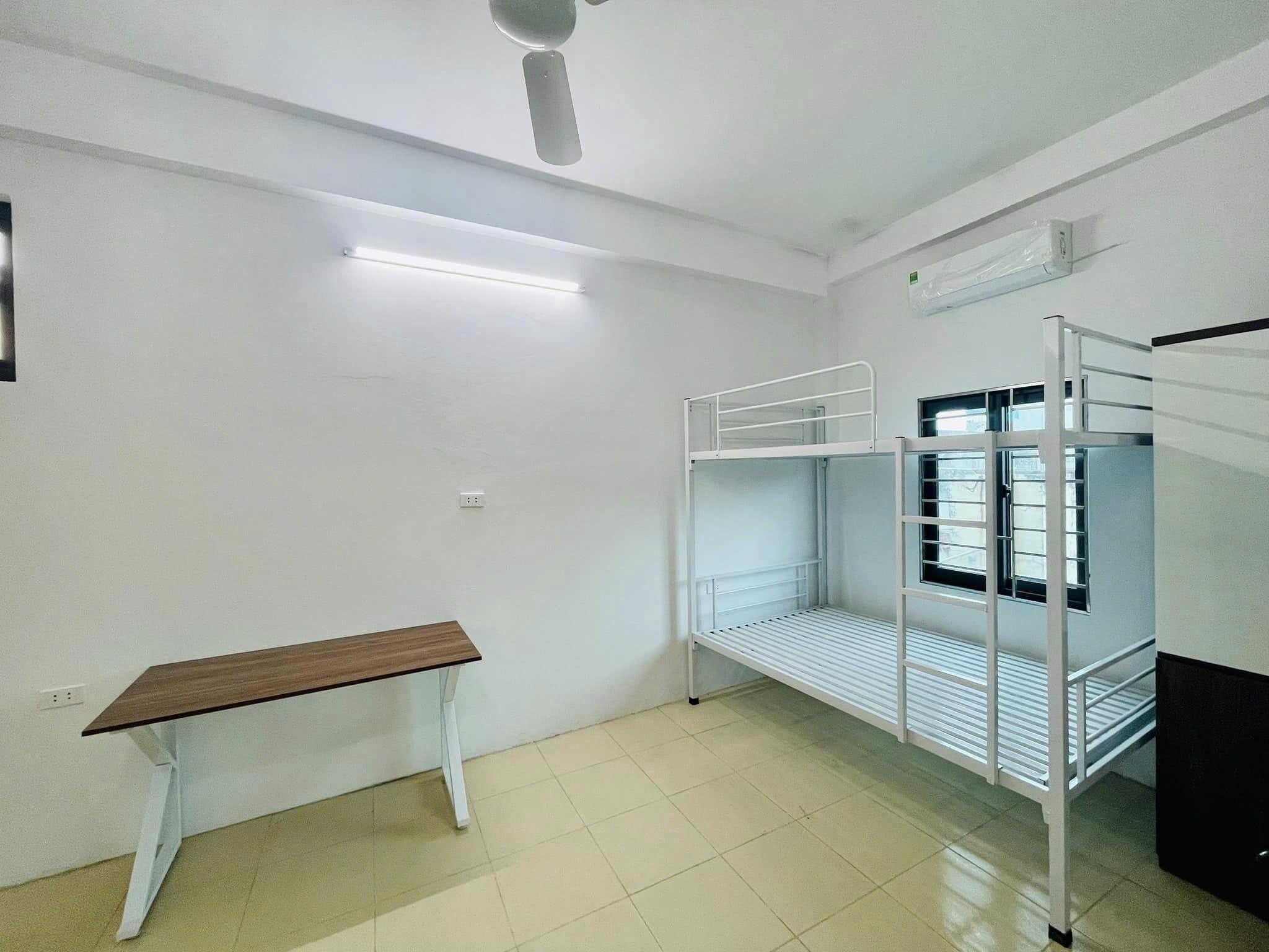 Cho thuê phòng 201 ngõ 120 Định Công Hạ 3tr6-1