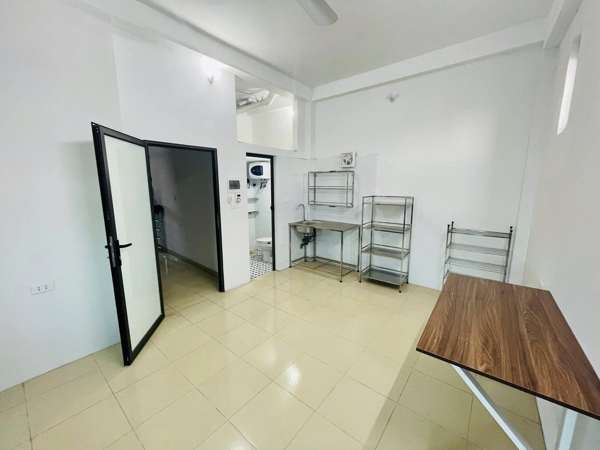 Cho thuê phòng 201 ngõ 120 Định Công Hạ 3tr6-2