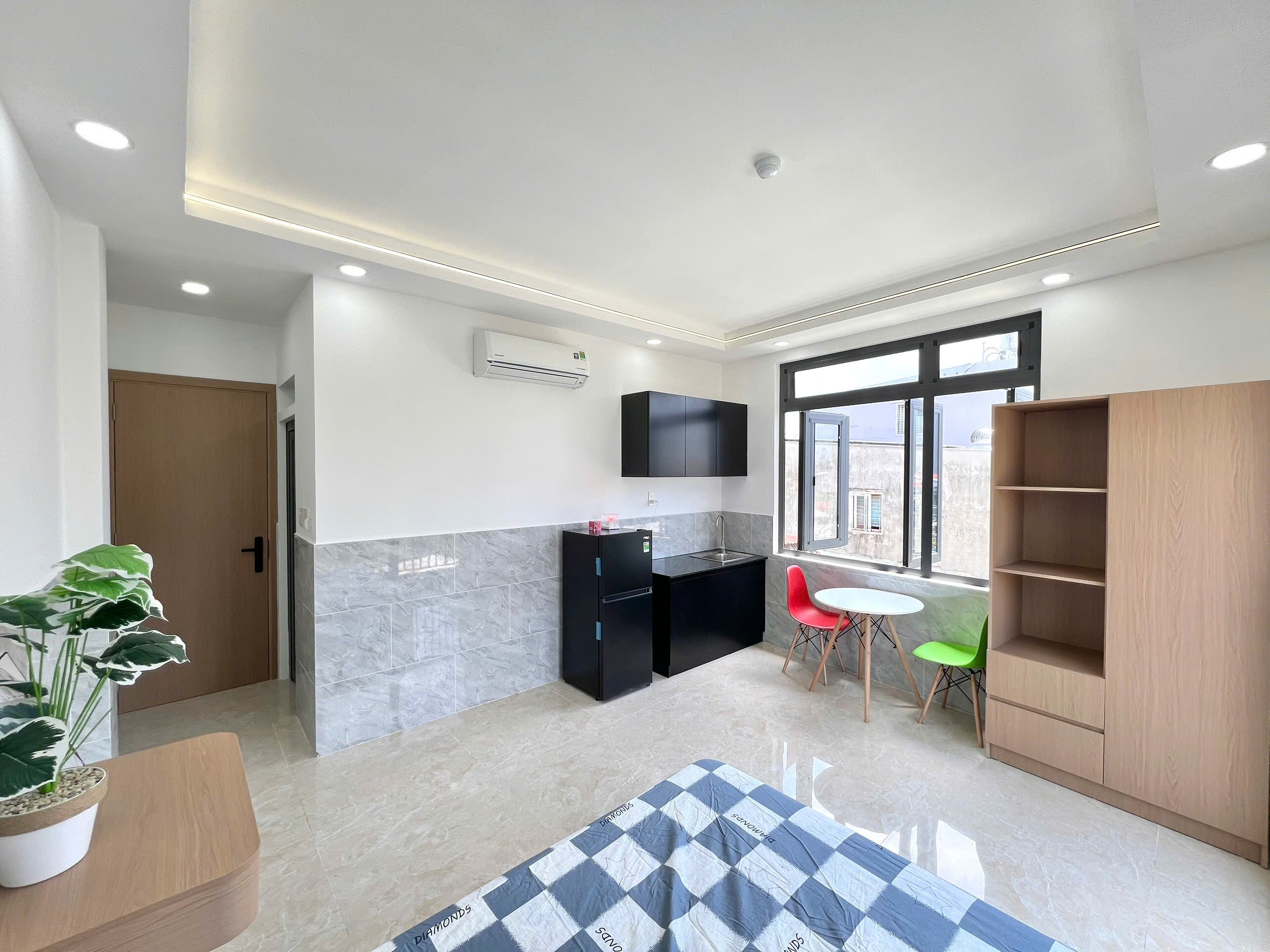 STUDIO RỘNG 40M2 – NGAY CÔNG VIÊN LÀNG HOA – FULL NỘI THẤT – GIỜ TỰ DO-5