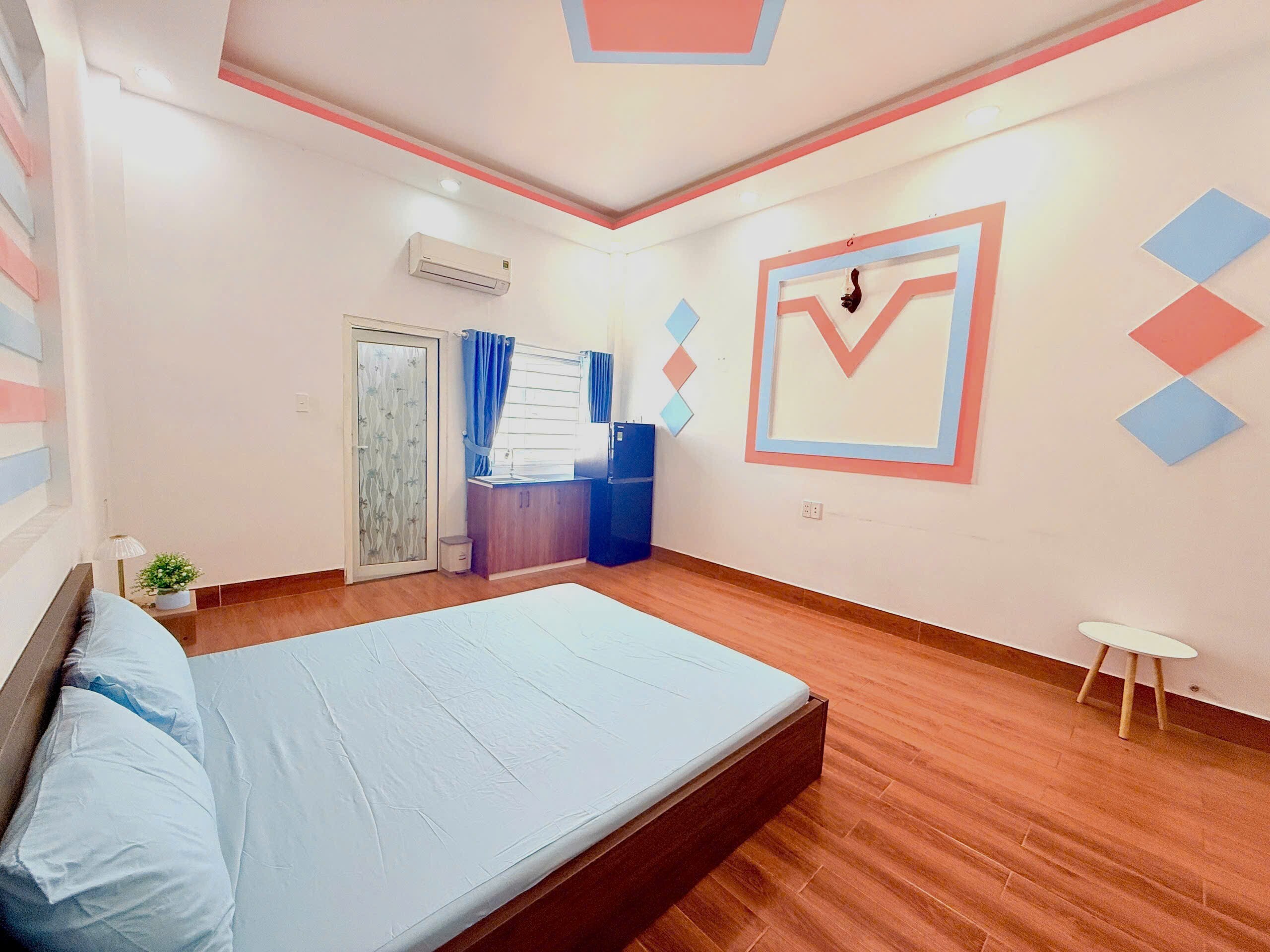 PHÒNG ĐẸP GIÁ TỐT – NGAY MẶT TIỀN QUANG TRUNG GÒ VẤP – GIỜ GIẤC TỰ DO-0