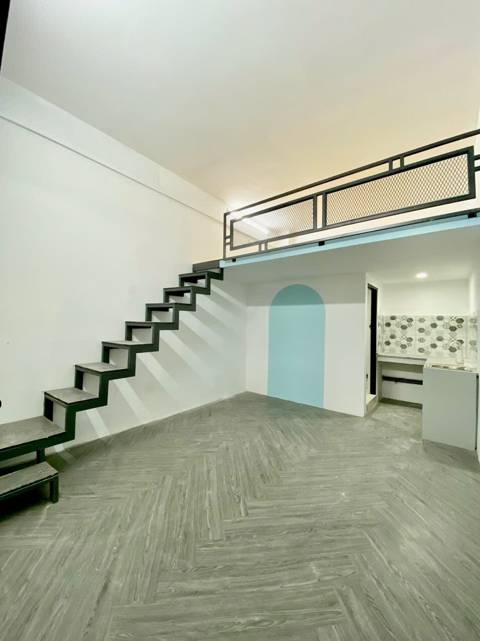 PHÒNG CÓ GÁC CAO RỘNG – NGAY PHẠM NGŨ LÃO GÒ VẤP – GIÁ CHỈ 3TR5-0