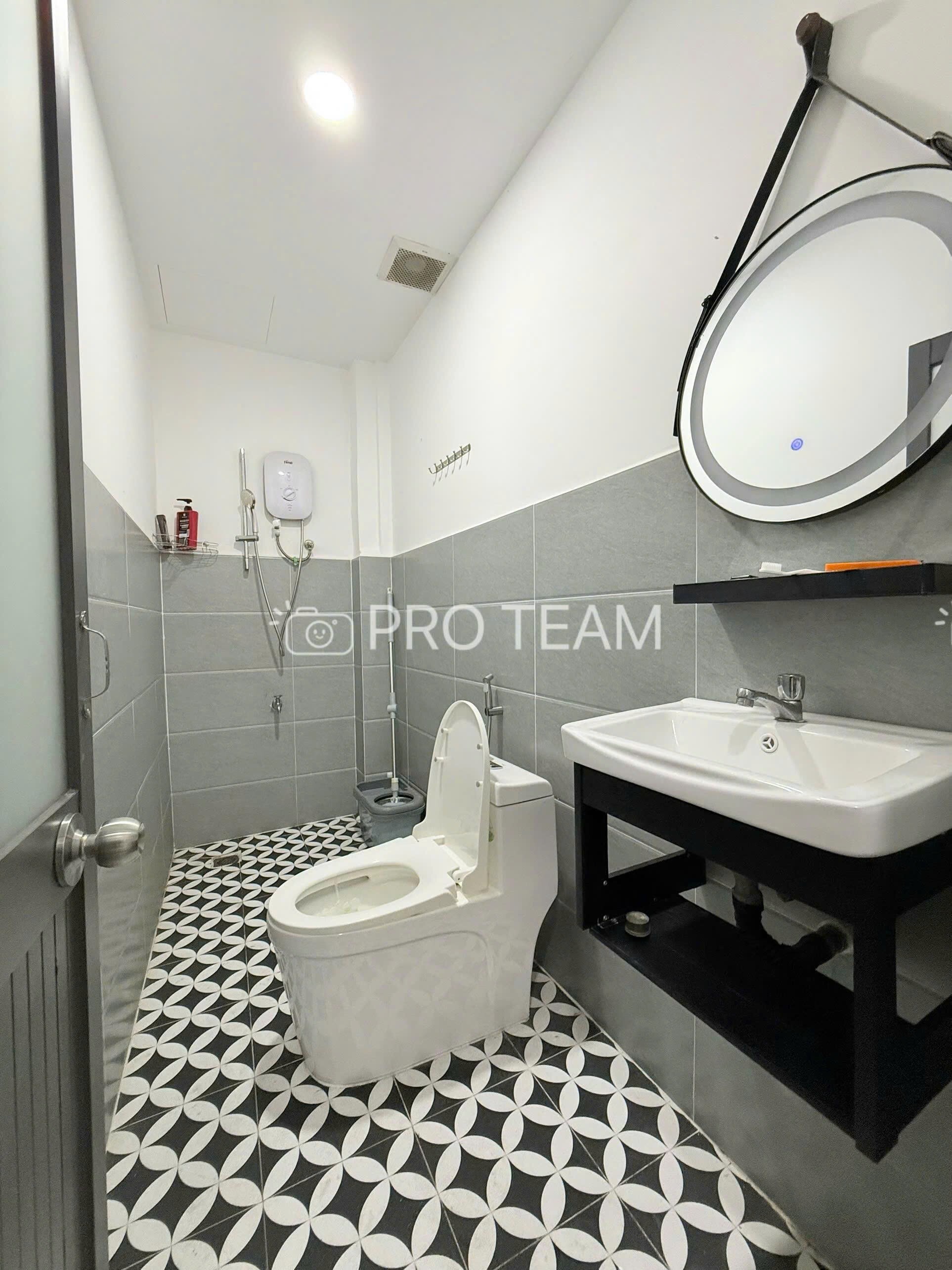 GIẢM GIÁ SỐC 50% - CĂN HỘ MẶT TIỀN NGUYỄN GIA TRÍ (D2) - FULL NỘI THẤT - CHO NUÔI PET-3