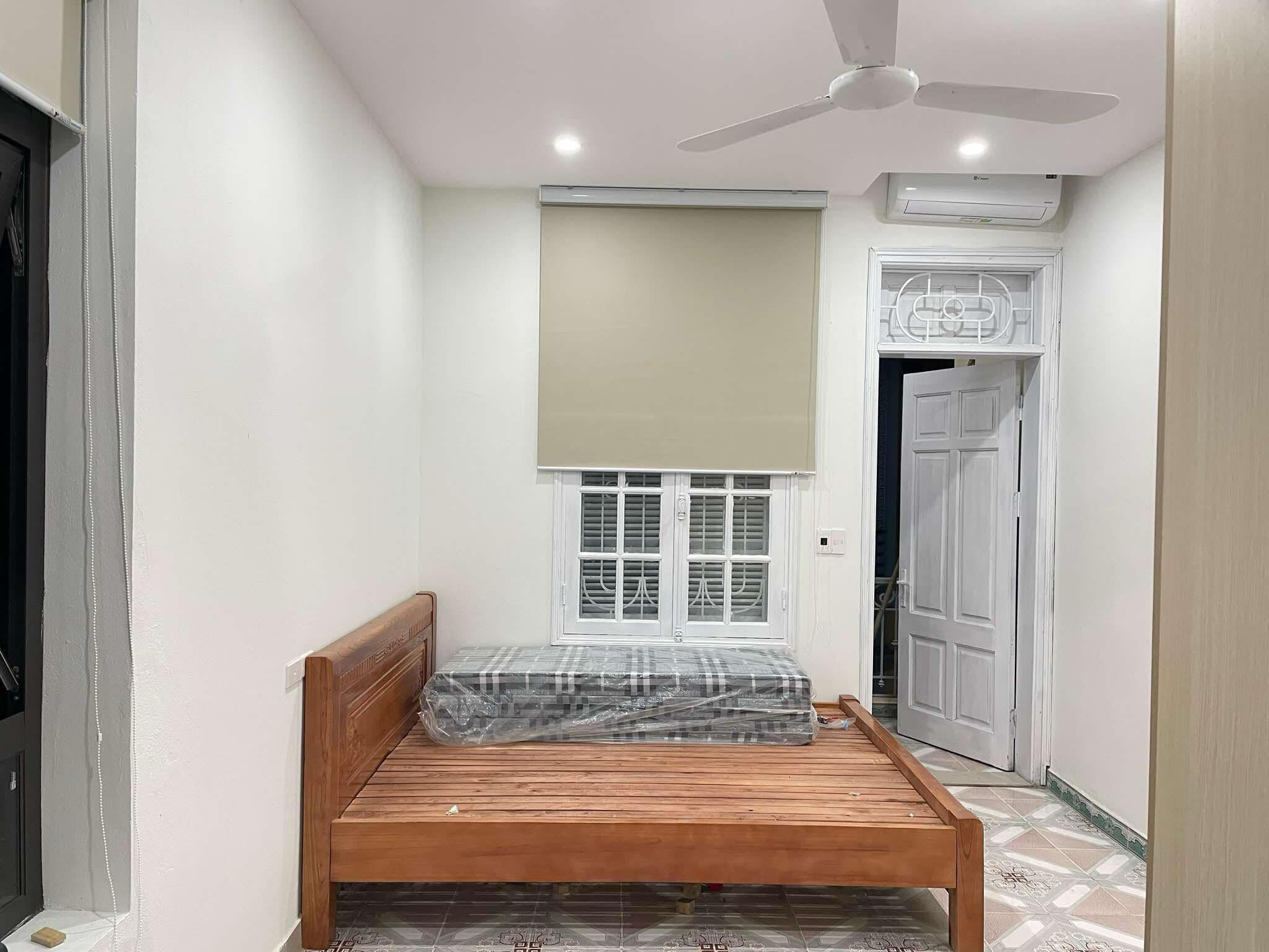 PHÒNG TRỌ MỚI TINH – CÓ MÁY GIẶT & BAN CÔNG RIÊNG – TRUNG TÂM HOÀNG QUỐC VIỆT-1