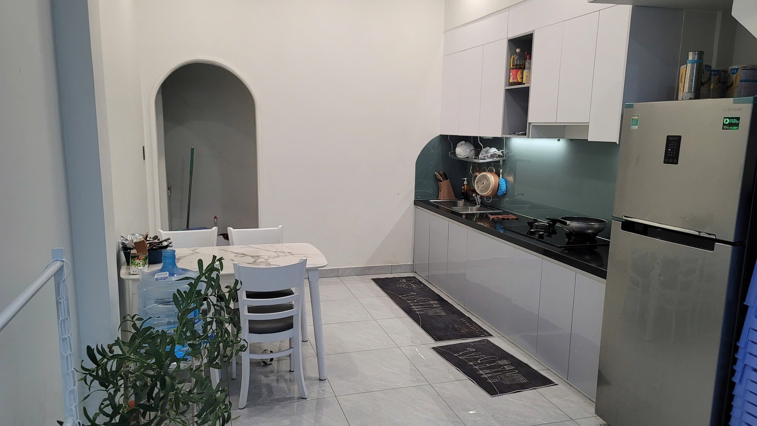 NHÀ NGUYÊN CĂN 1 TRỆT 1 LẦU - FULL NỘI THẤT CAO CẤP - GẦN METRO TÂN THỚI NHẤT-1