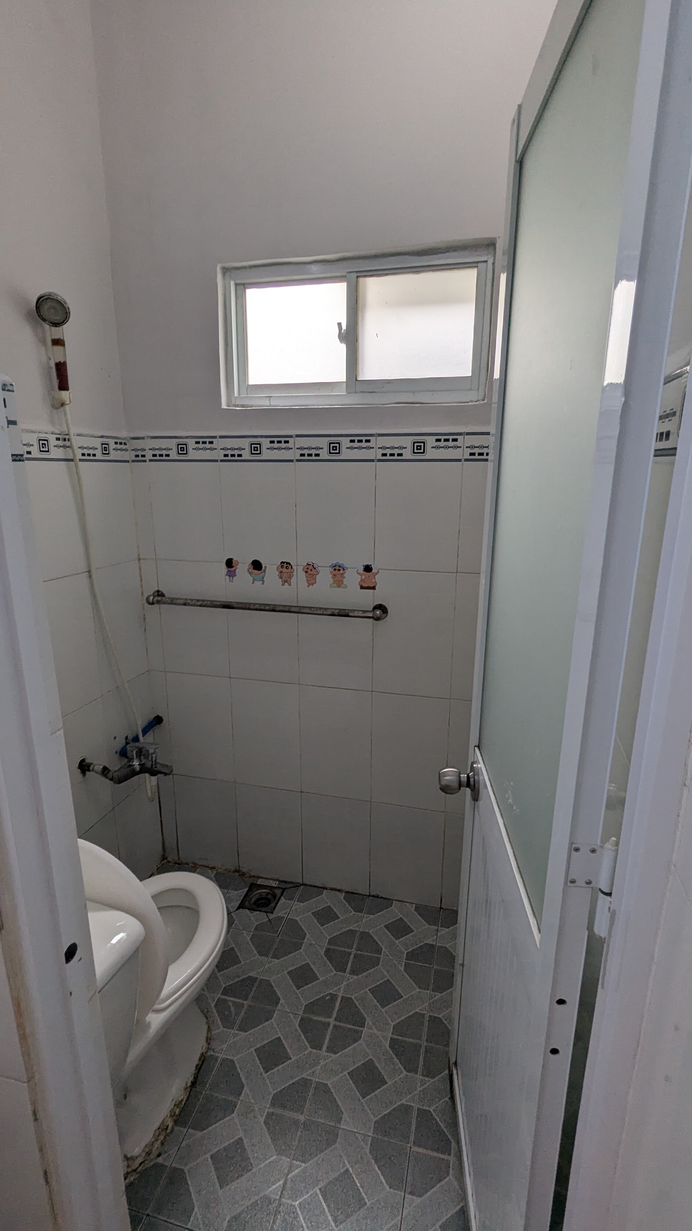 PHÒNG TRỌ NỮ TẦNG TRỆT - GIÁ RẺ - GẦN IUH, VLU - GIỮ XE MIỄN PHÍ-3