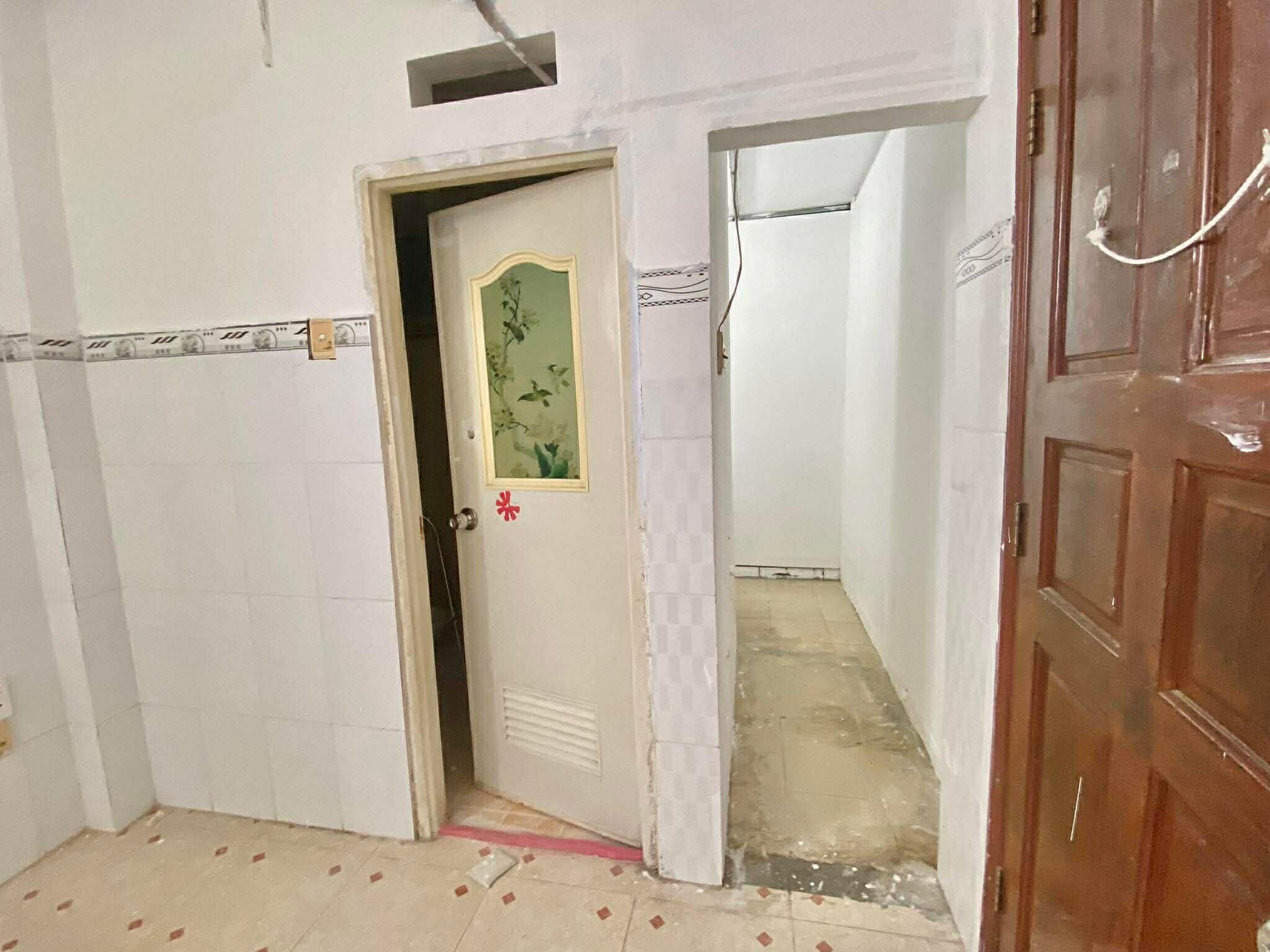 PASS PHÒNG TRỌ KDC BÌNH HƯNG – KHÓA VÂN TAY – CÓ MÁY LẠNH – GIÁ CHỈ 2TR5-2