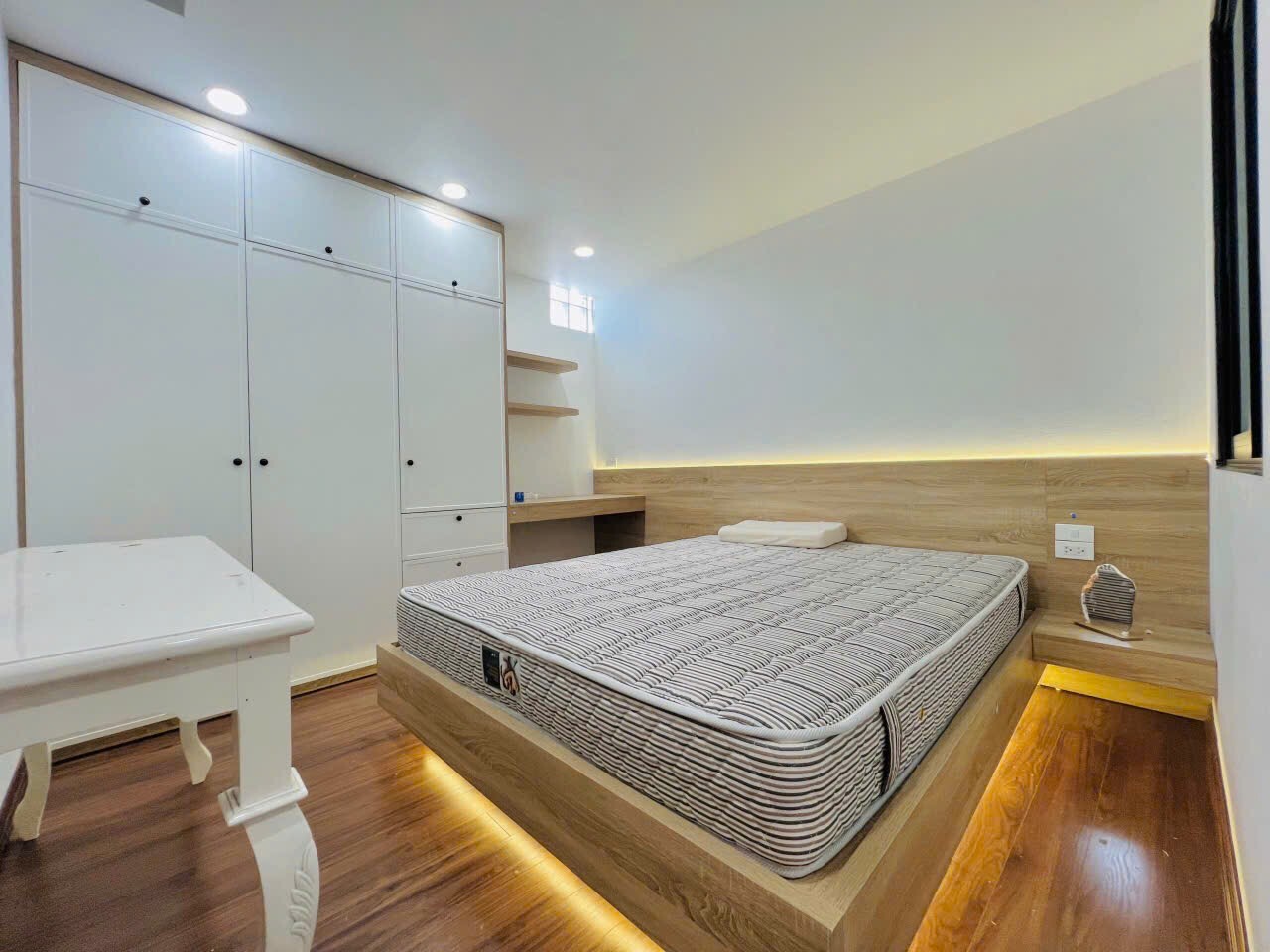 Cho thuê căn hộ duplex 2 phòng ngủ tại Đình Thôn, Hà Nội-4