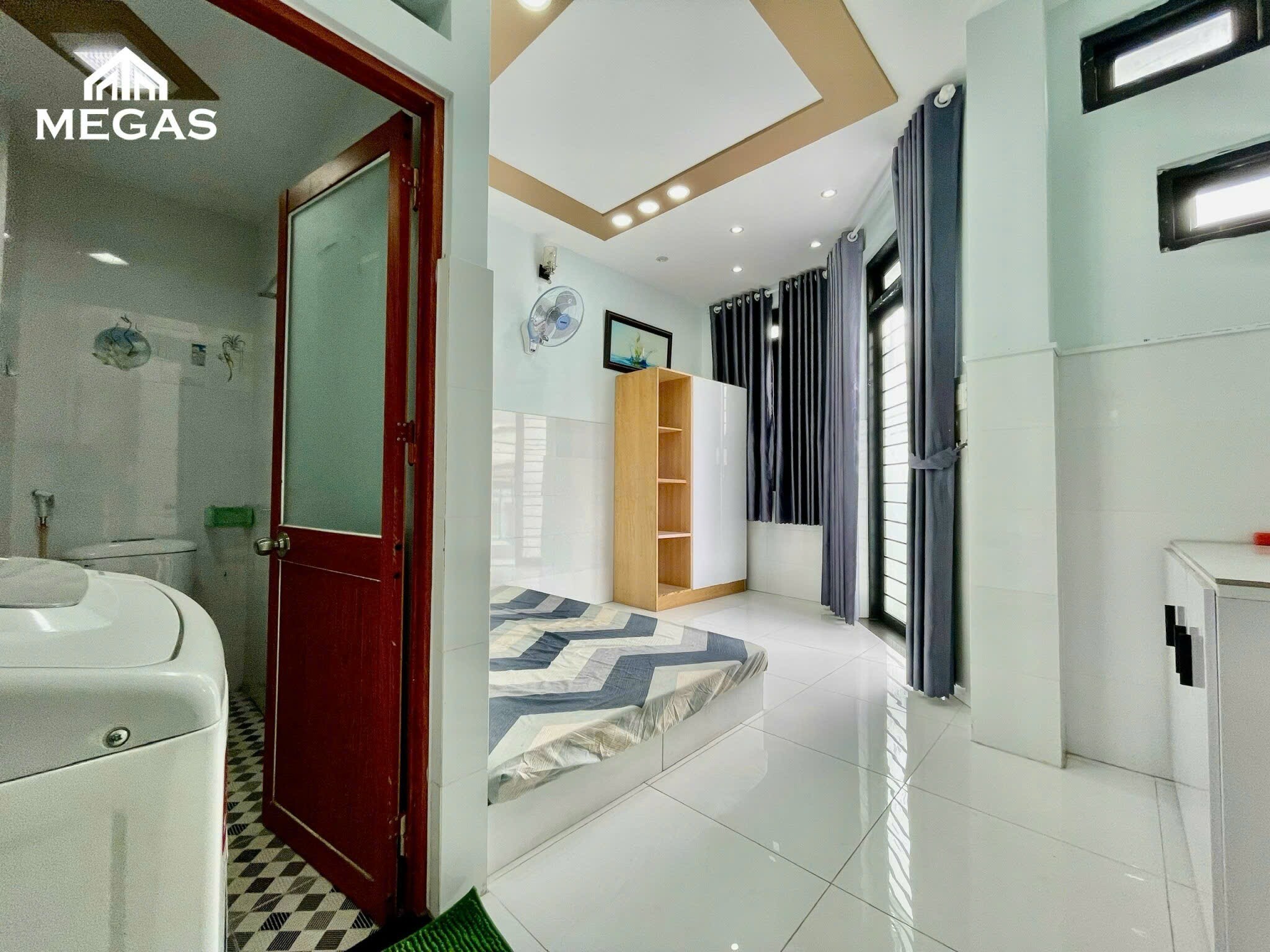 Cho thuê căn hộ ban công đầy đủ tiện nghi giá rẻ tại Trung Mỹ Tây-0