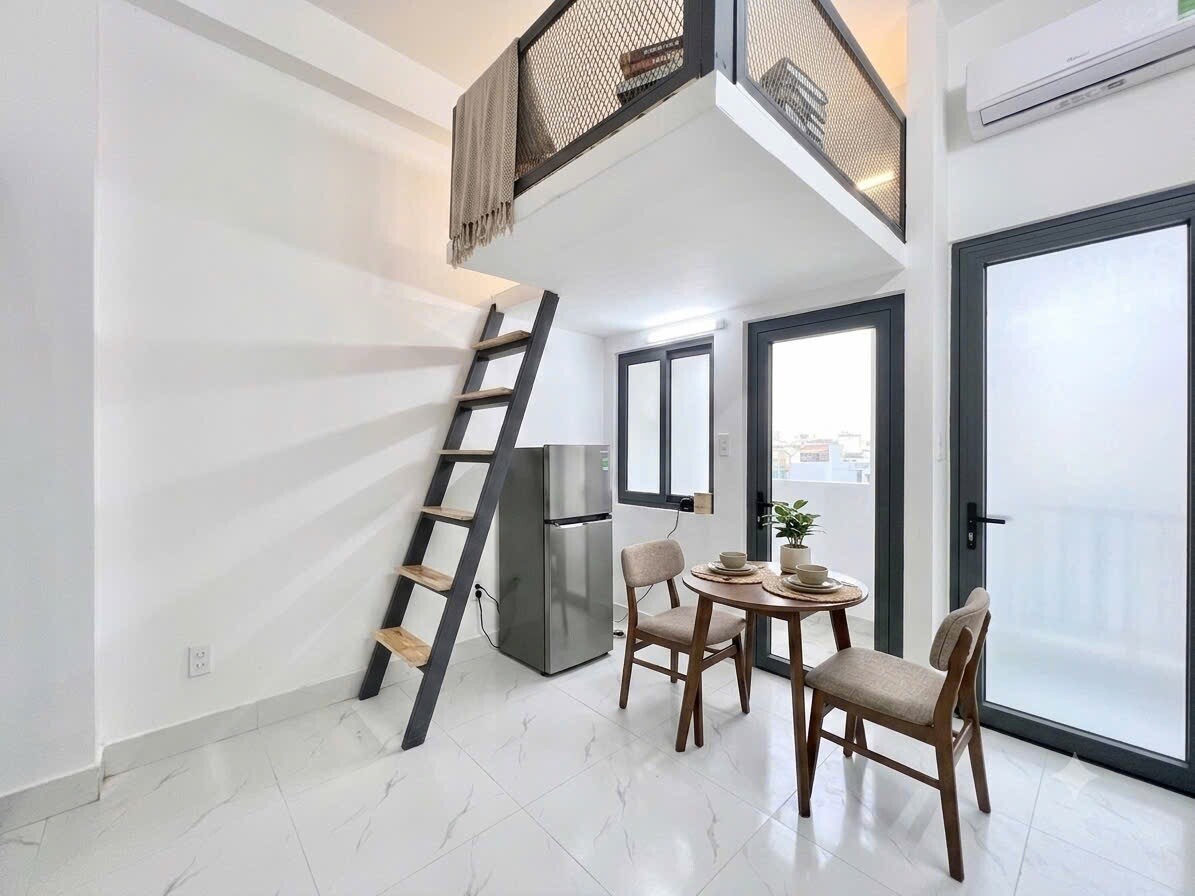 Phòng trọ có gác lửng, ban công giá rẻ tại Phạm Văn Chiêu-3
