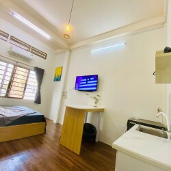Cho Thuê CHDV Đường Nguyễn Cửu Vân 20m2 5tr8