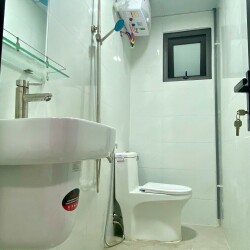 Cho thuê căn hộ studio 20m2 full đồ tại Đống Đa
