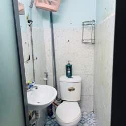 Cho thuê nhà đầy đủ nội thất, lối đi riêng – gần chợ & siêu thị, khu an ninh tốt