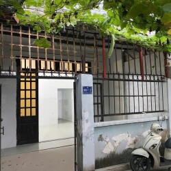 Cho thuê nhà nguyên căn 110m² tại Dĩ An, Bình Dương giá 4.2tr