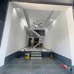 Cho thuê 2 nhà nguyên căn 2 tầng chính chủ tại Định Công Hạ