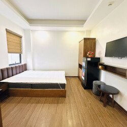 Giảm giá 10% tháng khai trương, miễn phí tiền dịch vụ cho khách đóng 3 tháng 1
