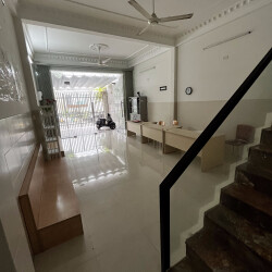 Cho thuê Tầng1 &  (cho thuê phòng )