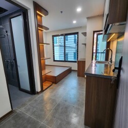 Cho thuê PHÒNG ĐẸP ở Vạn Phúc (có ban công)