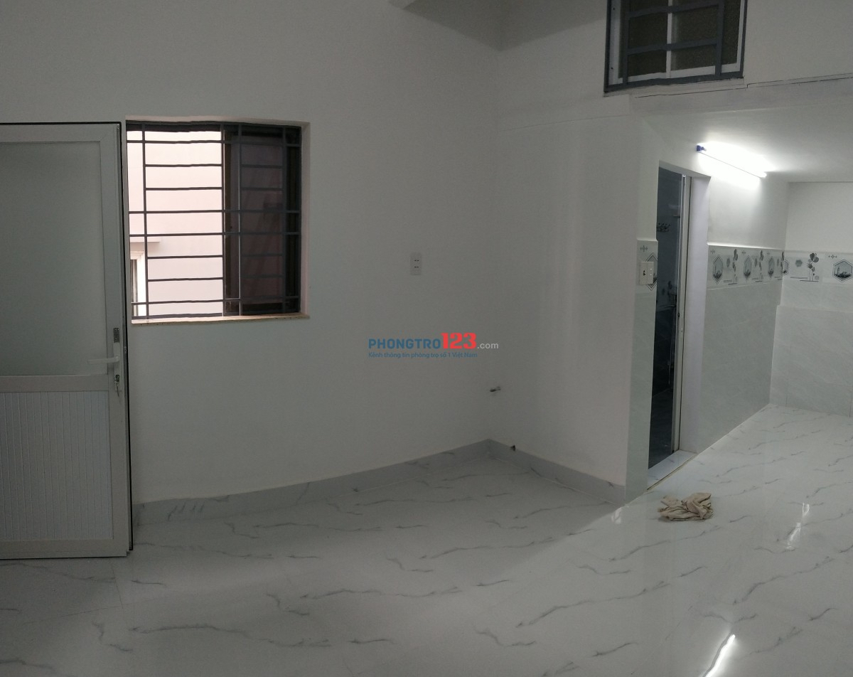 Cho thuê phòng trọ mới xây đường Phan Văn Trường, Quận 1-3