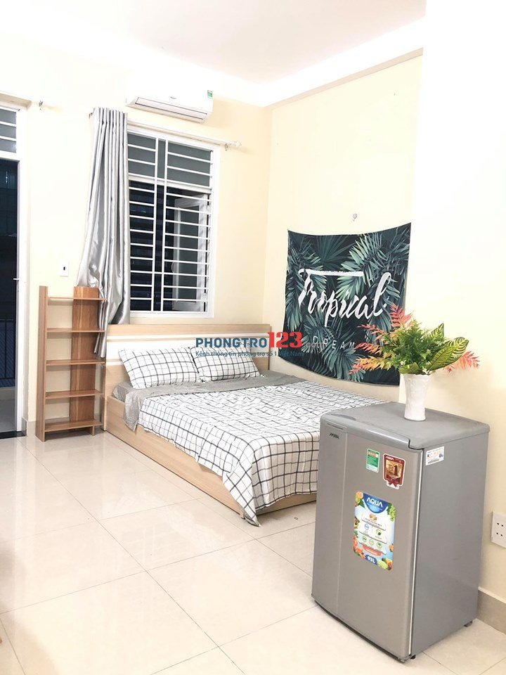 Cho thuê phòng full nội thất ngã 4 Hàng Xanh, Q.Bình Thạnh-0