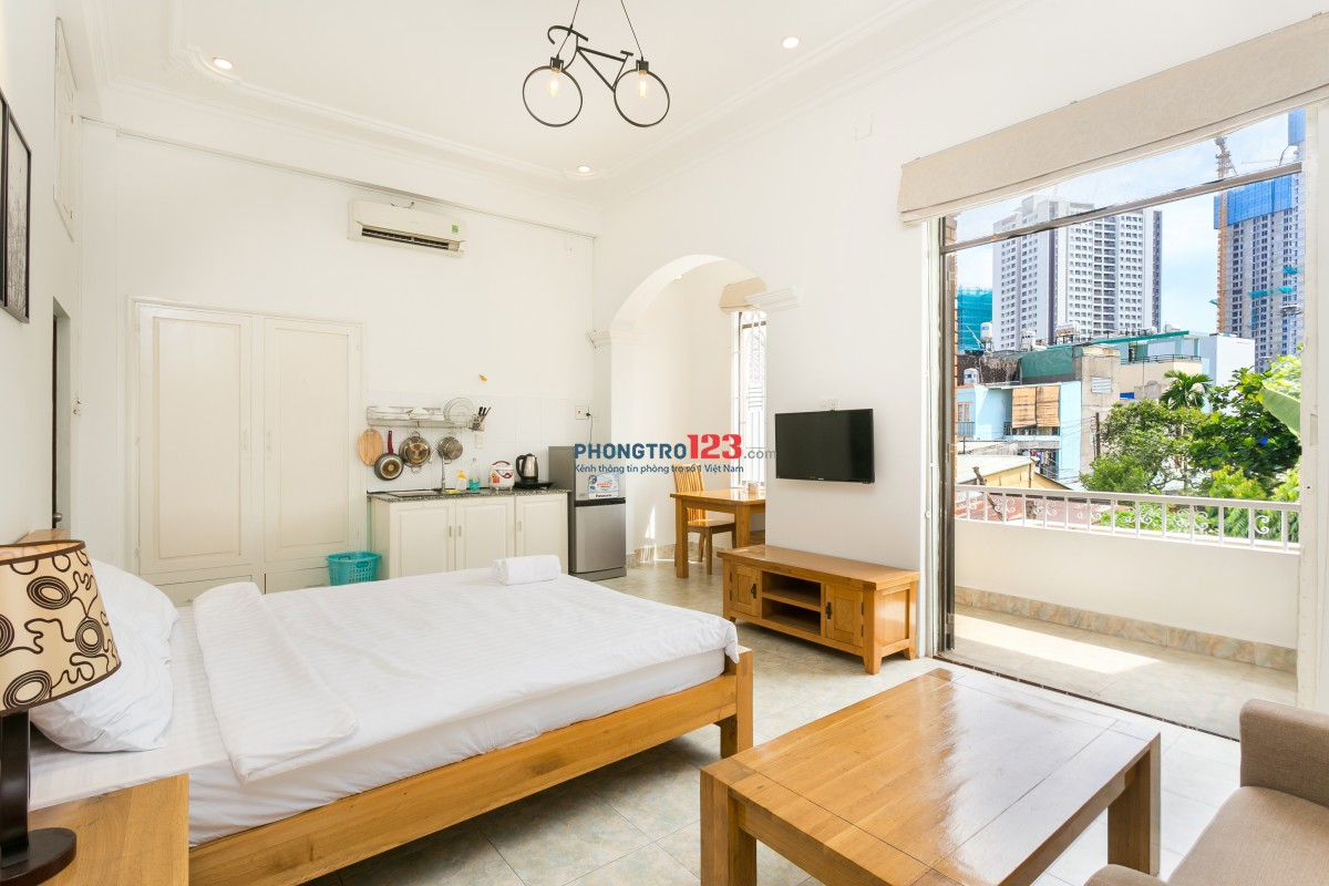 Cho thuê căn hộ dịch vụ chân cầu Thủ Thiêm Quận Bình Thạnh-0