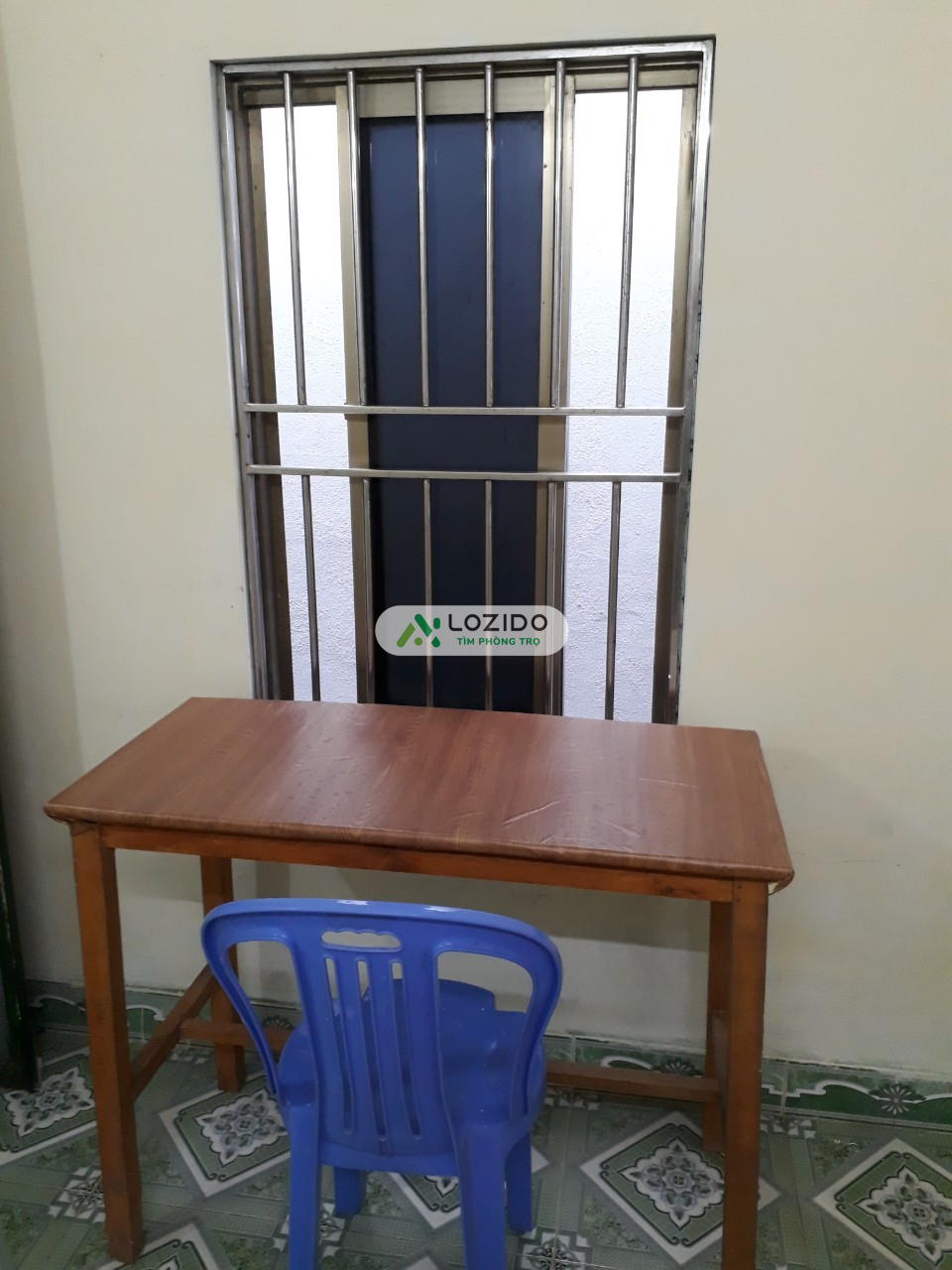 Có phòng ở nhà 4 tầng, cho nam sinh viên thuê gần ĐH Bách Khoa Hà Nội-2