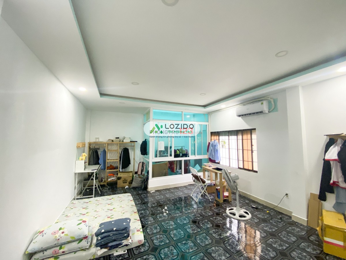 CHDV 1PN 50m2 Tách bếp ngay Ngã tư 7 Hiền P4 Tân Bình măt tiền LÊ BÌNH-0